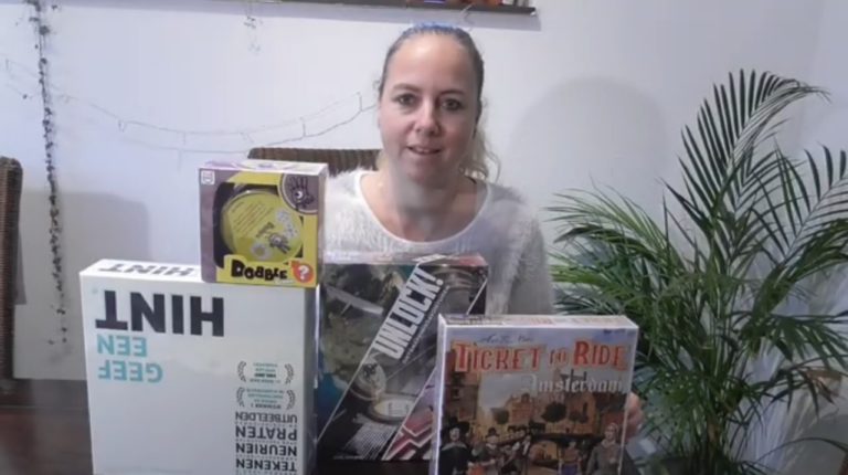 4 Leuke gezelschapsspelletjes voor het hele gezin