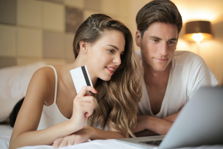 Vanaf 1 juli betaal je altijd btw over aankopen in webshops buiten de EU